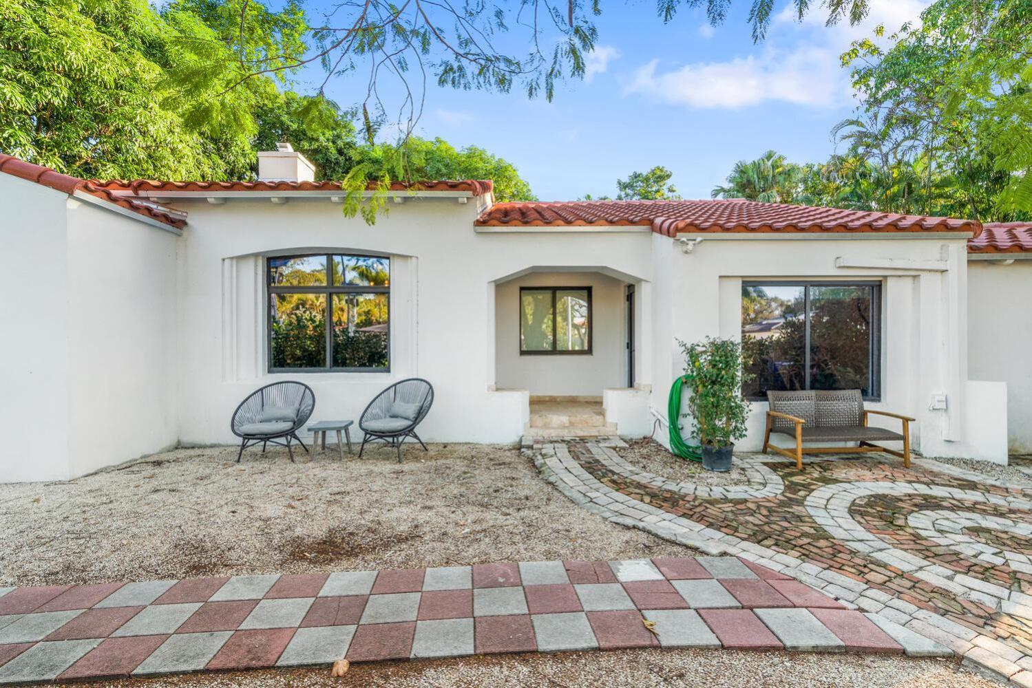 Story Loft - Oasis In ! Close The